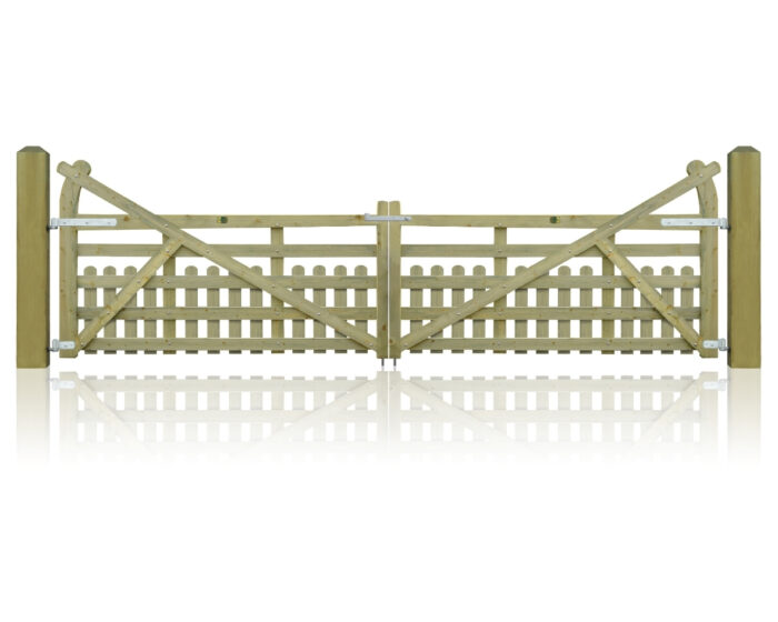 Closed Gooseneck Gates